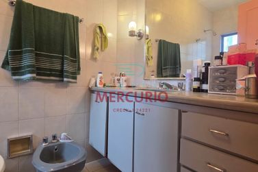 Sobrado &agrave; venda - 243m&sup2; - Vila Altin&oacute;polis