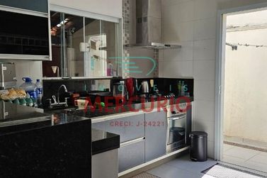 Casa &agrave; venda - 137m&sup2; - Jardim Solange