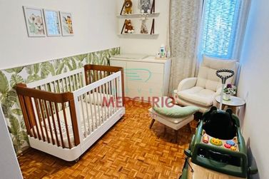 Apartamento &agrave; venda - 93m&sup2; - Centro