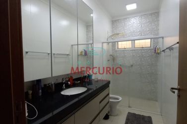 Ch&aacute;cara &agrave; venda - 695m&sup2; - Rio Verde