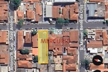 Terreno &agrave; venda - 572m&sup2; - Centro