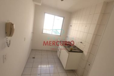 Apartamento &agrave; venda - 47m&sup2; - Vila Giunta