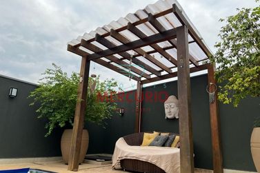 Casa &agrave; venda - 248m&sup2; - Condom&iacute;nio Vale Florido 2