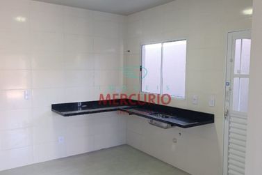Casa &agrave; venda - 67m&sup2; - Jardim das Orqu&iacute;deas