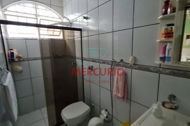 Casa &agrave; venda - 210m&sup2; - Vila Nova Cidade Universit&aacute;ria