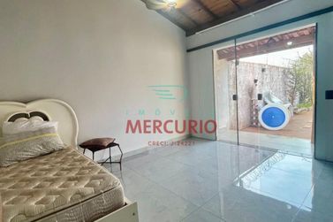 Ch&aacute;cara &agrave; venda - 250m&sup2; - Vale do Igap&oacute;