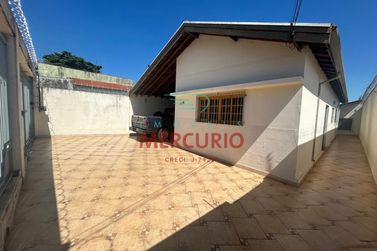 Casa &agrave; venda - 182m&sup2; - Parque Uni&atilde;o