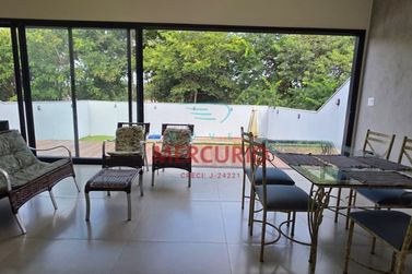 Casa &agrave; venda - 201m&sup2; - Morada Do Sol