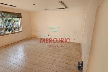 Casa &agrave; venda - 247m&sup2; - Vila Aeroporto Bauru