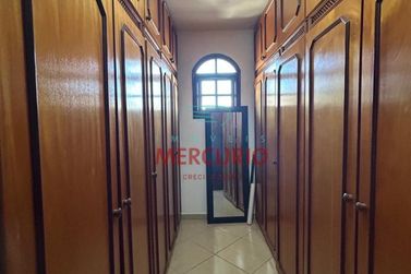 Sobrado &agrave; venda - 370m&sup2; - Vila Monlevade