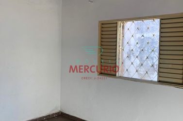 Casa &agrave; venda - 120m&sup2; - N&uacute;cleo Residencial Presidente Geisel