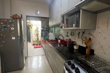 Casa &agrave; venda - 105m&sup2; - Vila Santista