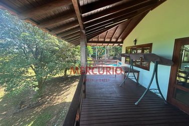 Ch&aacute;cara &agrave; venda - 236m&sup2; - Condom&iacute;nio Real Village