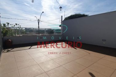 Casa &agrave; venda - 294m&sup2; - Centro
