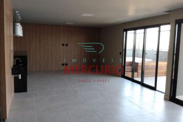 Apartamento &agrave; venda - 203m&sup2; - Centro