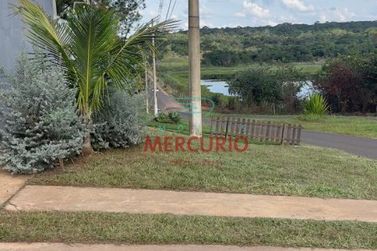 Ch&aacute;cara &agrave; venda - 150m&sup2; - Vale do Igap&oacute;