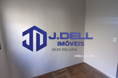 Casa &agrave; venda - 200m&sup2; - Vila Camargo