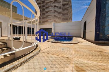 Apartamento &agrave; venda - 440m&sup2; - Centro