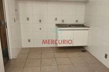 Casa &agrave; venda - 550m&sup2; - Vila Mesquita