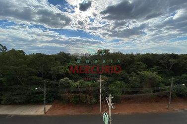 Apartamento &agrave; venda - 65m&sup2; - Jardim Colonial