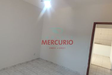 Casa &agrave; venda - 242m&sup2; - Vila Nova Nip&ocirc;nica