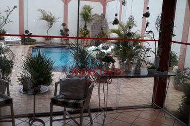 Casa &agrave; venda - 259m&sup2; - Jardim Estoril IV