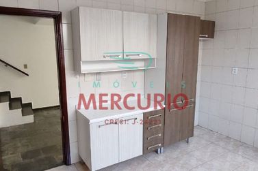 Sobrado &agrave; venda - 174m&sup2; - Vila Cardia