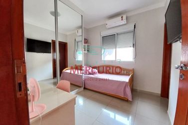 Casa &agrave; venda - 350m&sup2; - Residecial Primavera