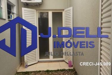Casa &agrave; venda - 230m&sup2; - Jardim Terra Branca