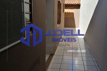 Casa &agrave; venda - 237m&sup2; - Dona Sarah