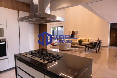 Casa &agrave; venda - 598m&sup2; - Shangri-la