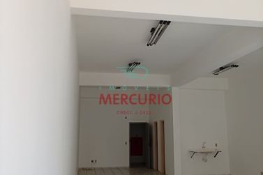 Sala Comercial &agrave; venda - 93m&sup2; - Jardim Infante Dom Henrique