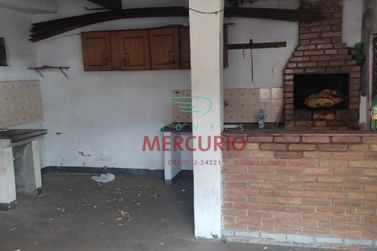 Casa &agrave; venda - 170m&sup2; - Conjunto Habitacional Engenheiro Ot&aacute;vio Rasi