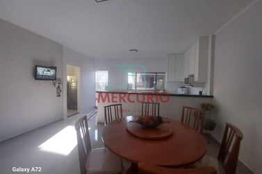 Casa &agrave; venda - 190m&sup2; - Jardim Continental