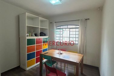 Casa &agrave; venda - 130m&sup2; - Vila Nova Cidade Universit&aacute;ria
