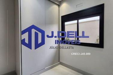 Casa &agrave; venda - 322m&sup2; - Vila Santa Maria