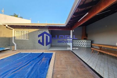 Casa &agrave; venda - 363m&sup2; - Niponica