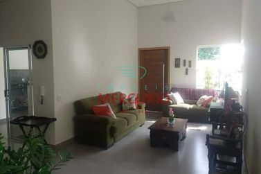 Casa &agrave; venda - 374m&sup2; - Jardim Colonial
