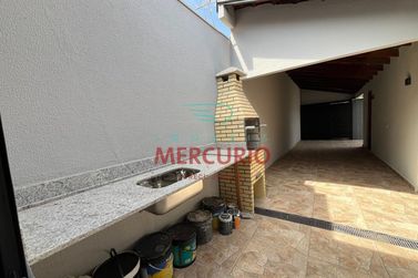 Casa &agrave; venda - 150m&sup2; - Centro