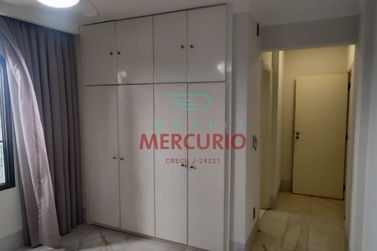 Apartamento &agrave; venda - 220m&sup2; - Centro