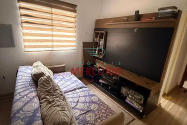 Ch&aacute;cara &agrave; venda - 180m&sup2; - Vila Santa Maria