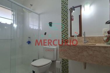 Casa &agrave; venda - 450m&sup2; - Residencial Vale Florido