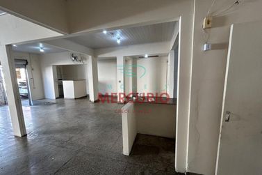Sal&atilde;o Comercial para alugar - 135m&sup2; - Vila Mesquita