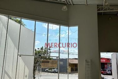 Sal&atilde;o Comercial &agrave; venda - 374m&sup2; - Vila Independ&ecirc;ncia