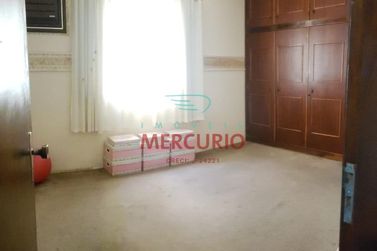 Casa &agrave; venda - 340m&sup2; - Vila Santa Tereza