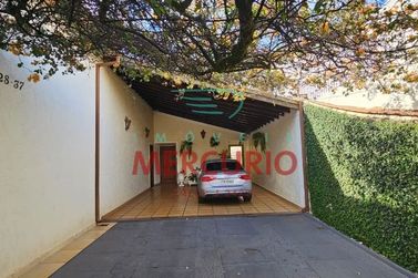 Casa &agrave; venda - 370m&sup2; - Jardim Brasil