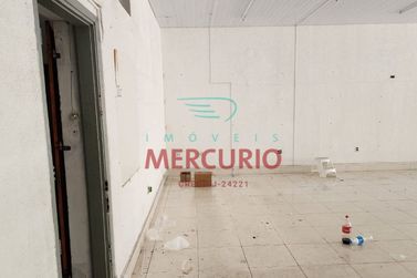 Ponto Comercial para alugar - 200m&sup2; - Centro