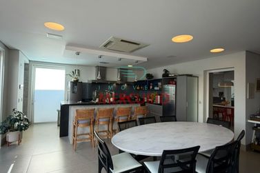 Casa &agrave; venda - 402m&sup2; - Residencial Lago Sul