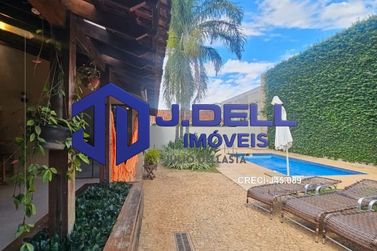 Casa &agrave; venda - 520m&sup2; - Vila Nova Cidade Universitaria