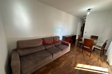 Apartamento para alugar - 65m&sup2; - Jardim Nasralla